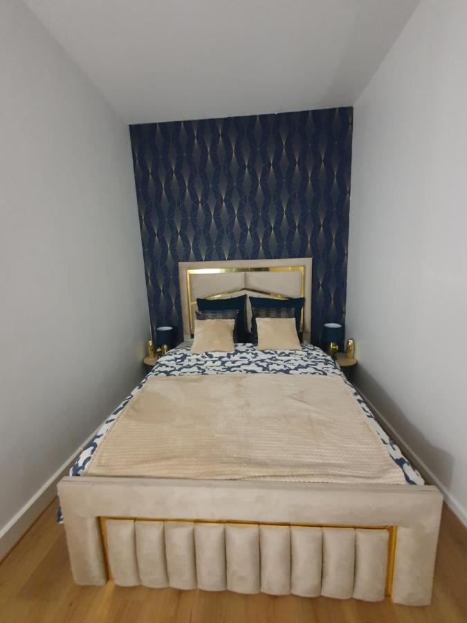 Voisin De Louis Xiv,Free Parking Apartment Versailles Exterior foto